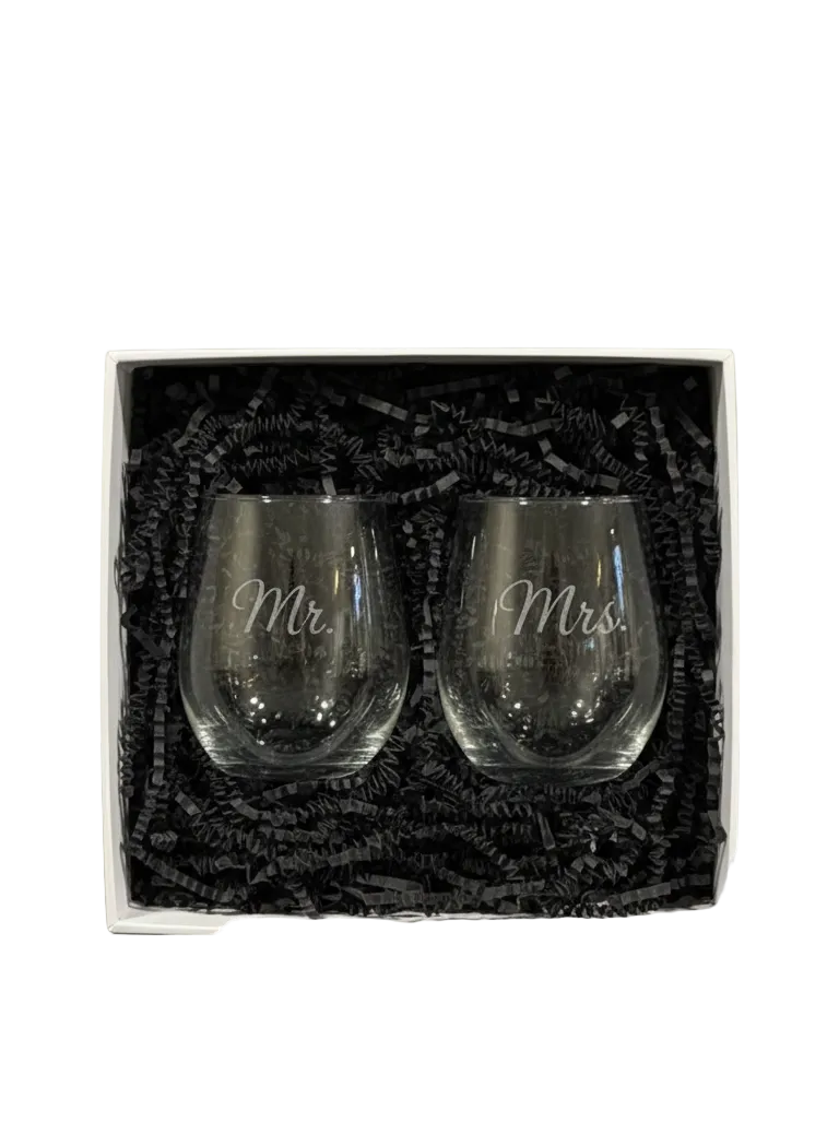 Engraved Wine Glass Set Personalized Wedding Gift Collection Custom Stemless Design Premium Glassware Housewarming Present Perfect Celebration Toast Glasses Elegant Engraving Details Modern Home Bar Essential Sophisticated Keepsake Quality